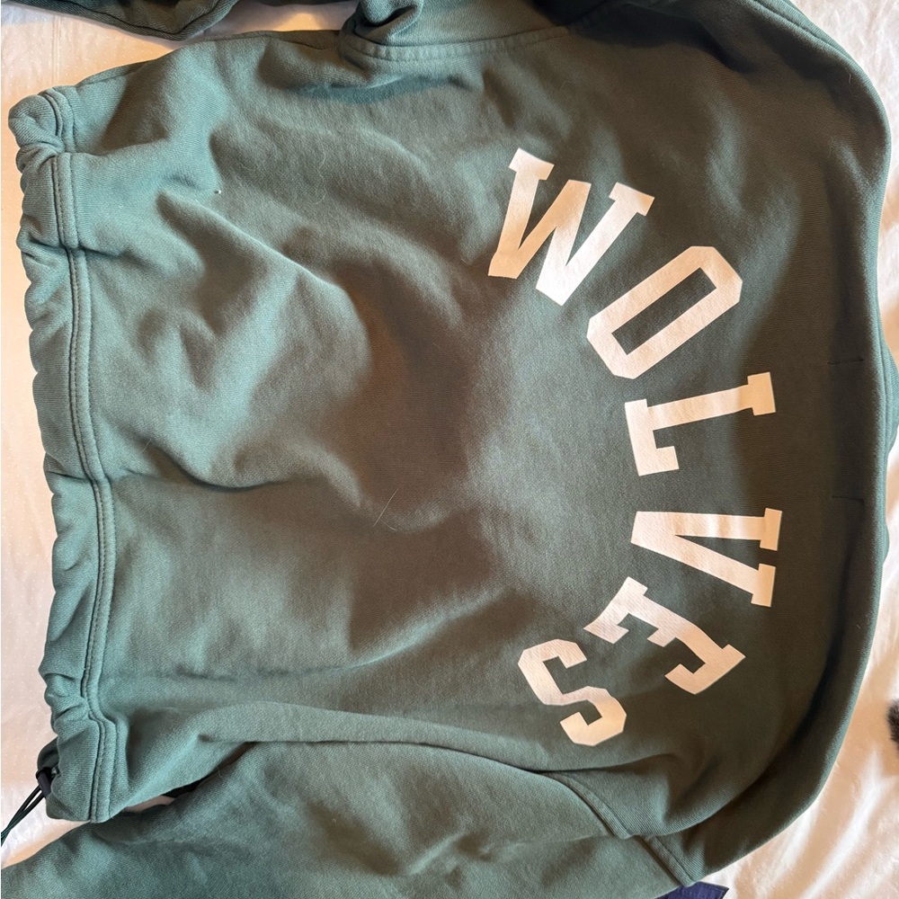 Darc Sport Forest Green Crewneck Pullover with White Wolf Graphic - Picture 3 of 3
